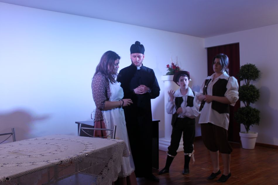 Alice nel paese delle meraviglie, La magia delle tre fate, I Promessi Sposi, Le beffe delle maschere - 37.jpg