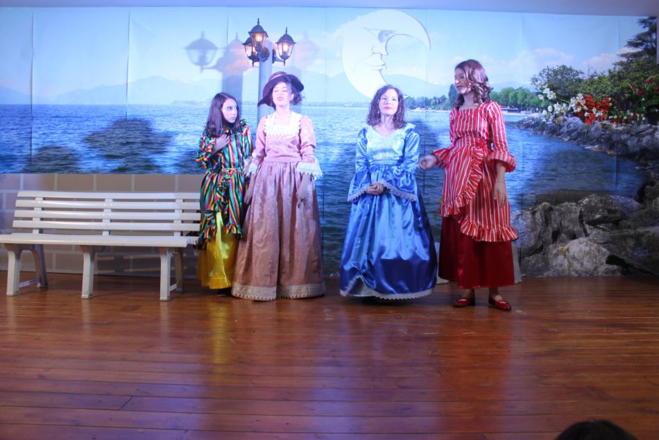 Alice nel paese delle meraviglie, La magia delle tre fate, I Promessi Sposi, Le beffe delle maschere - 56.jpg