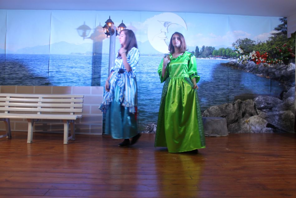 Alice nel paese delle meraviglie, La magia delle tre fate, I Promessi Sposi, Le beffe delle maschere - 57.jpg